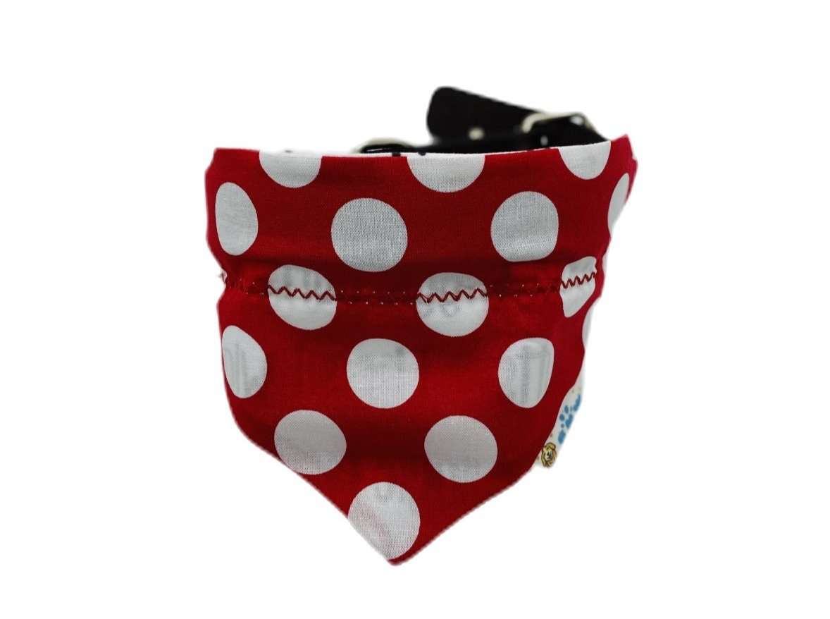 I Heart Wiggle Butts Dog Bandana - Briggs 'n' Wiggles