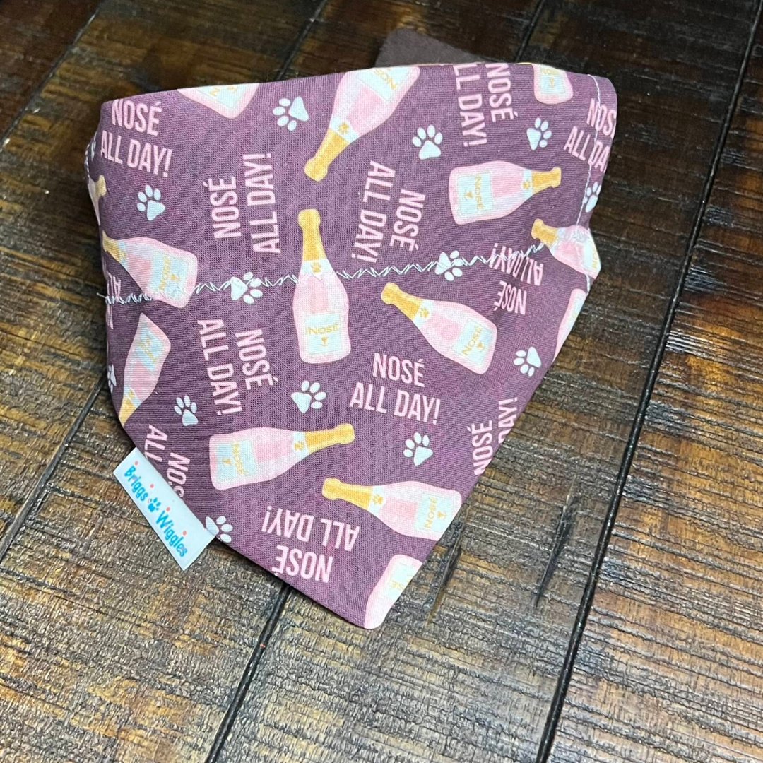 Nose All Day Dog Bandana - Briggs 'n' Wiggles