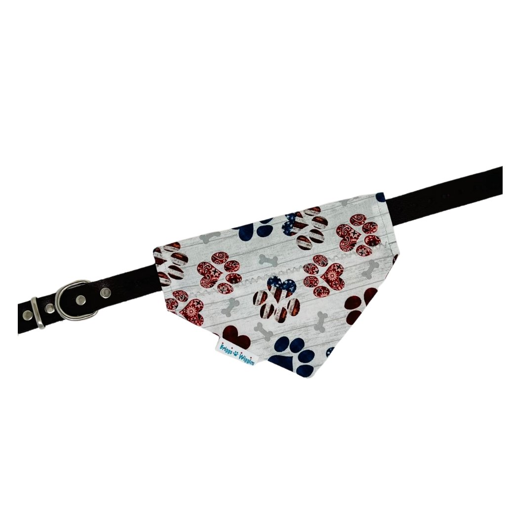 The USA Paw and Paisley Dog Bandana - Briggs 'n' Wiggles