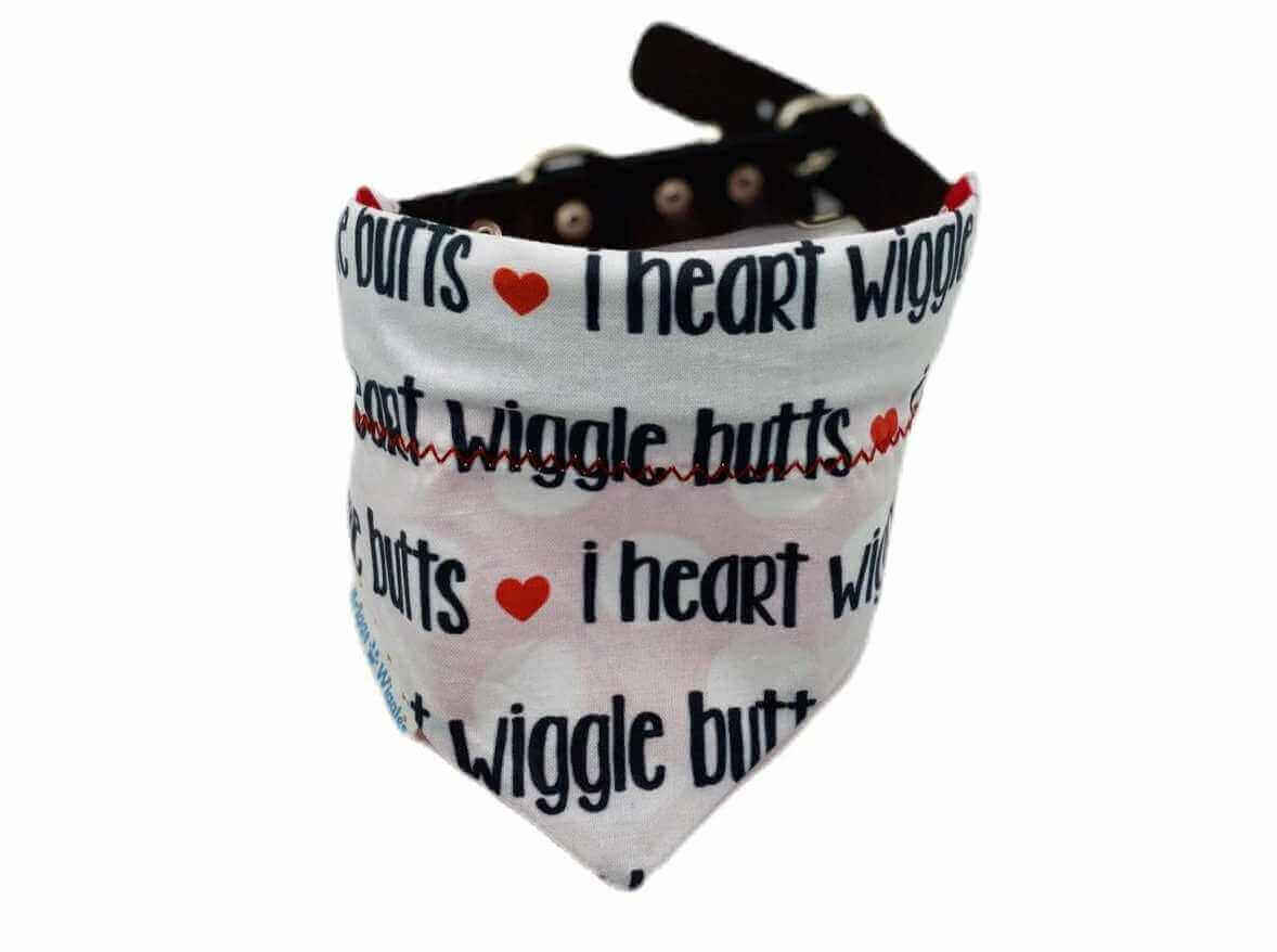 Load image into Gallery viewer, I Heart Wiggle Butts Dog Bandana - Briggs &amp;#39;n&amp;#39; Wiggles
