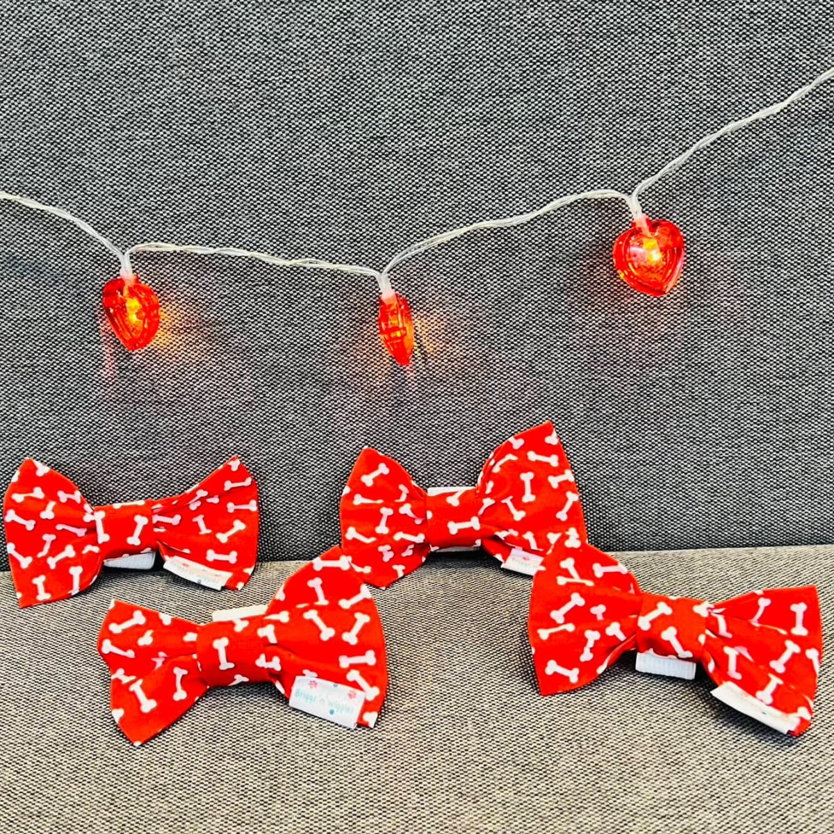 Load image into Gallery viewer, Red and White Dog Bone Bows and Bow Ties - Briggs &amp;#39;n&amp;#39; Wiggles
